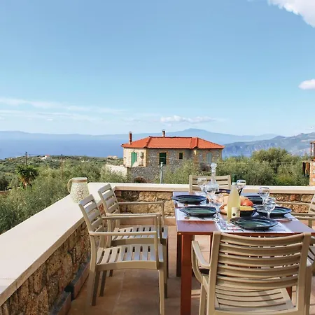 Ferienhaus Maison Elia With Private Pool Kardhamili