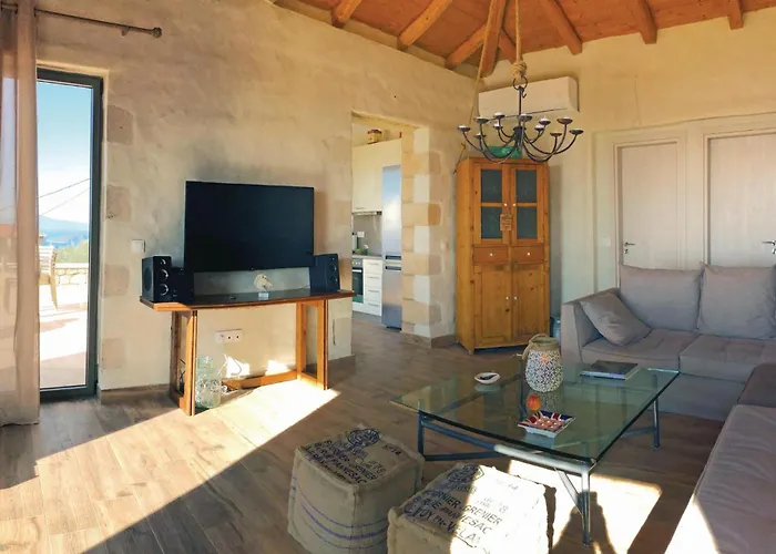 Maison Elia With Private Pool Casa de Férias