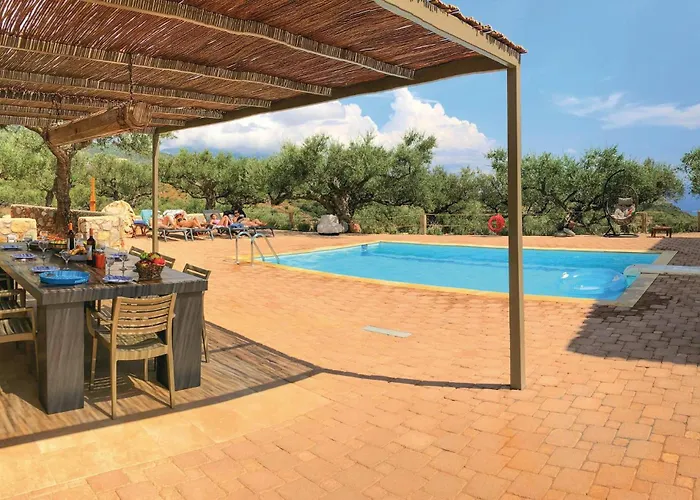 Maison Elia With Private Pool Kardamyli