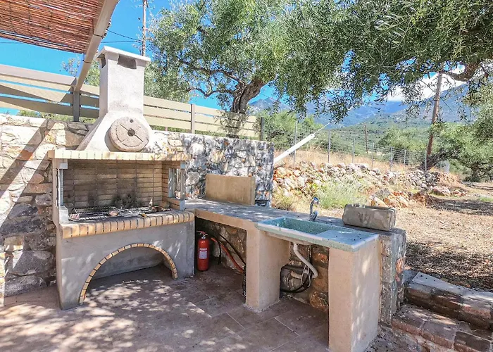 Maison Elia With Private Pool Kardamyli